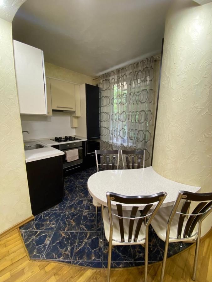 Ultracentral Apartment Puskin Street تشيسيناو المظهر الخارجي الصورة